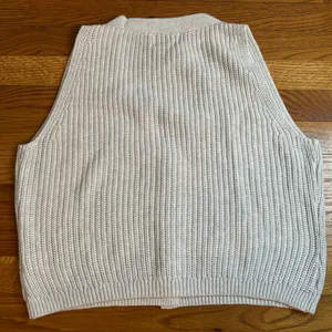 Universal Threads Cream Knit Button-Up Cardigan thumbnail 3
