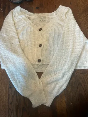 Cropped Sweater  thumbnail 1
