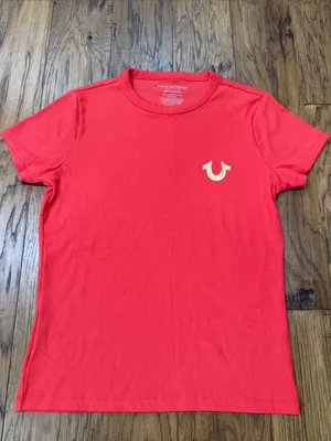 True Religion NWOT Red Ribbed Crystal Design Tshirt size Medium thumbnail 2