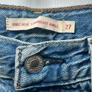 Levi's Ribcage Straight Ankle Women's High‎ Rise Jeans Light Wash 27 x27 thumbnail 3