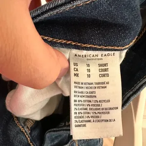 American Eagle medium-dark blue skinny jeans thumbnail 4