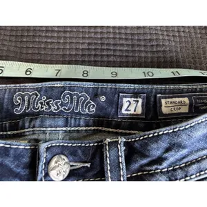 Miss Me Crop Denim Jeans Sequins/Embroidered/Gems Logo‎ Size 27 Western/Boho thumbnail 5