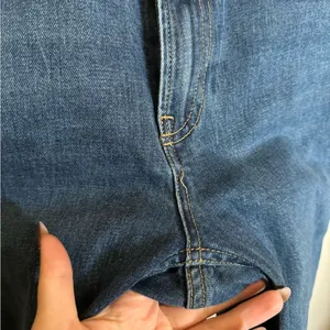 EVERLANE the original cheeky jean size 26 Tall in midnight blue‎ thumbnail 6