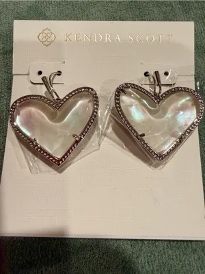 Kendra Scott | Silver Plated Iridescent Mother-of-Pearl Heart Earrings thumbnail 1