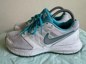 Nike Downshifter White and Teal Running Shoes Womens size 8 thumbnail 1
