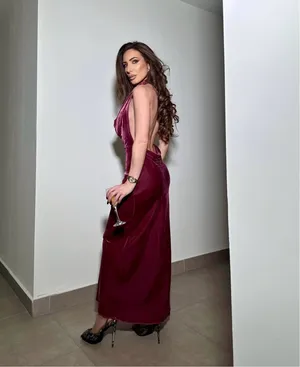 Zara maxi holiday dress velour Velvet Halter in Burgundy wedding party evening thumbnail 2