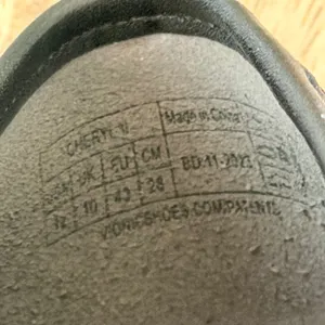 Vionic Cheryl II Loafer Size 12 Black Leather Lug Sole Preppy Dark Academia Shoe thumbnail 3
