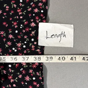 Vintage Ditzy Floral Skirt Size 14 Black Dark Romantic Church Modest Grunge Cute thumbnail 10