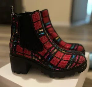 Betsey Johnson 7 1/2 rainbow plaid boots thumbnail 3