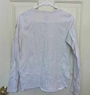 Hollister Long Sleeve thumbnail 2