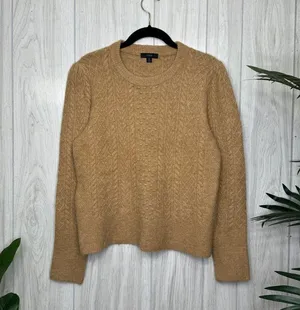J. Crew Stretch Wool Cable Knit Crewneck Sweater Camel size M Medium BB408 thumbnail 2