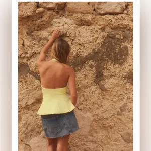 Zara TOP‎ HALTER PEPLUM thumbnail 3