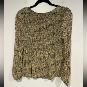Urban Romantics rouched cheetah‎ long sleeve thumbnail 4
