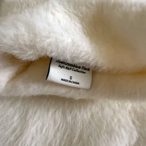 Abercrombie & Fitch Off White Cowl Neck Sweater Small Cream Knit Never Worn thumbnail 4