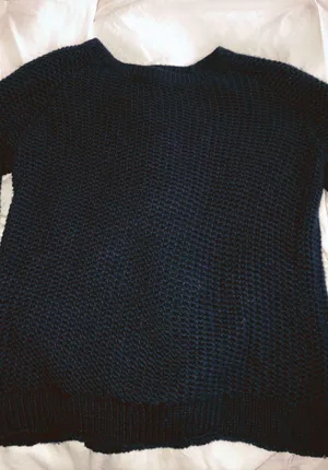 Brandy Melville Sweater thumbnail 2