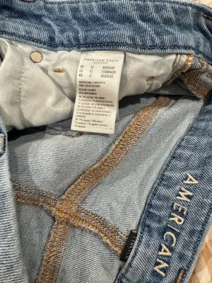 American Eagle Jeans thumbnail 4