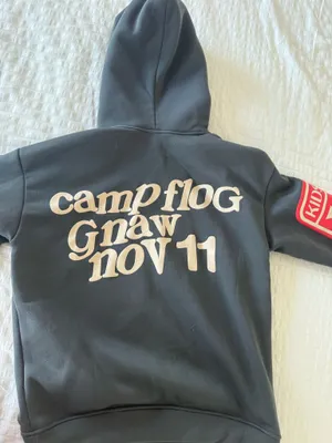 SHEIN Hoodie thumbnail 2