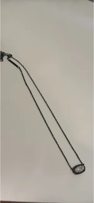 Kendra Scott Necklace thumbnail 2