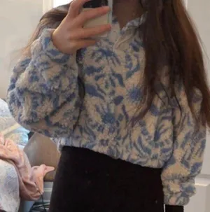 PacSun Cropped Fleece thumbnail 1