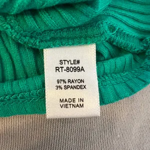 1436 | Zenana Ribbed High Neck Cropped Tank‎ Top Minimalist Y2K Green Womens S thumbnail 6