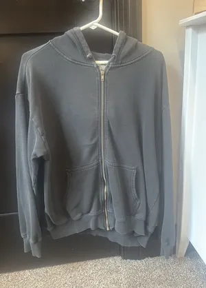 Cotton On Zip-Up thumbnail 1