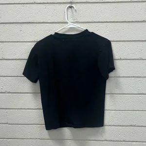 Sabrina Carpenter Black Graphic Tee size M Size M thumbnail 3
