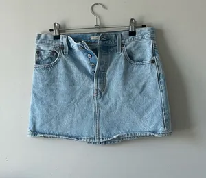 Levi’s Icon Skirt Denim Mini thumbnail 1
