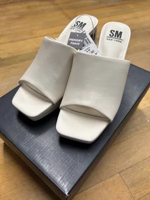 SM New York Cream Open-Toe Slide Mules thumbnail 1