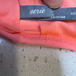 Aerie‎ Women Neon Pink Ruffle Scoop Neck Bikini Top Small S Tie Back Swimwear thumbnail 5