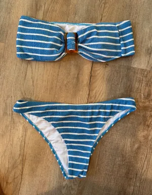 Blue White Striped Crinkle Smocked Bikini Set Tortoise Buckle Bandeau Top L‎ thumbnail 1