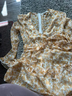 Hello Molly flirt floral‎ yellow and white mini dress, Size XS thumbnail 3