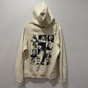 Taylor Swift The Eras Tour Size Medium Hoodie Cream‎ thumbnail 3