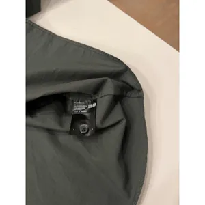 Uniqlo U Womens Olive Satin Cotton Shirt Jacket Small thumbnail 5