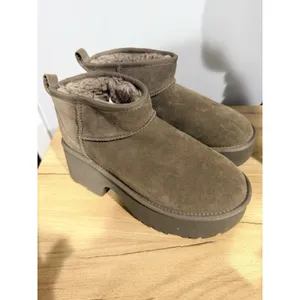 Ugg Classic Ultra Mini New Heights Boots Hickory Brown Women's Size 9 NEW‎ thumbnail 3