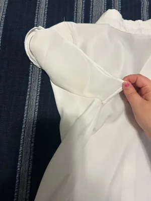 Calvin Klein Women’s White Flutter Sleeve Blouse – Size S thumbnail 5