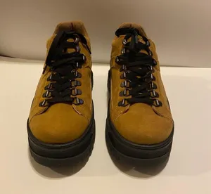 Urban Outfitters chunky trainers hiking boots shoes EU 38/7US thumbnail 4
