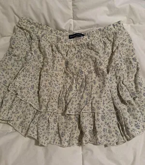 Brandy Melville Flowery Skirt thumbnail 2