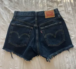 Levi’s 501 Denim Shorts thumbnail 2