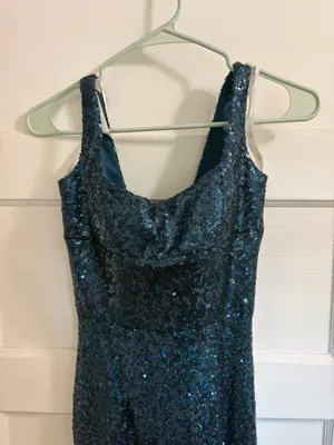 Sherri Hill Prom Dress thumbnail 2