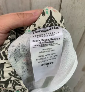 Patagonia Barely Baggies Abstract Geo Print Nylon Shorts in Quiver and Quill thumbnail 6