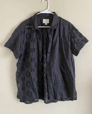 American Eagle Floral Button Down Shirt thumbnail 1