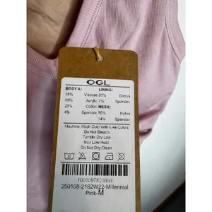 OGLmove V-Neck Built-In Bra Tank Top Millennial Pink Size M New With Tags thumbnail 4