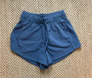 Shorts thumbnail 1