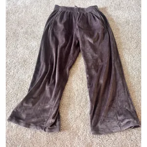 SKIMS Velour Track Pants thumbnail 2