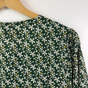 Trovata Birds of Paradise Green Floral Midi Dress‎ Size Small Button Front Boho thumbnail 4