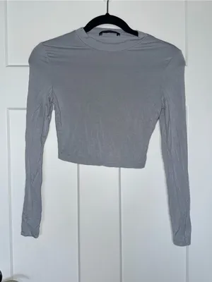 Gray Fitted Long Sleeve Crop thumbnail 1