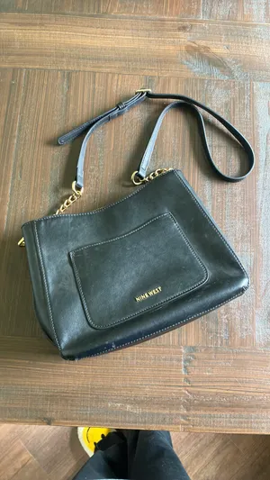 Nine West Black Handbag thumbnail 1
