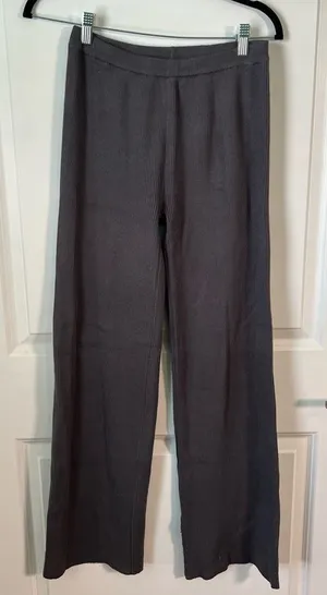 Meshki Ribbed Grey High Waisted Wide Leg Pant thumbnail 1