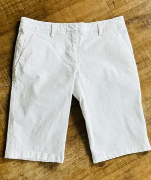 Women's Prada white cotton Bermuda shorts size 42 IT (6-8) thumbnail 1