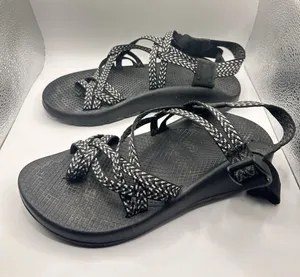 Chaco Z Cloud 2 Women 7 Boost Black White Chevron Strappy Toe Loop Sport Sandals thumbnail 1